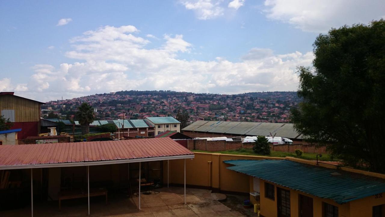 Greenpage Suites Kigali Esterno foto